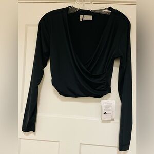 NWT Athleta Cross Front Crop Rashguard